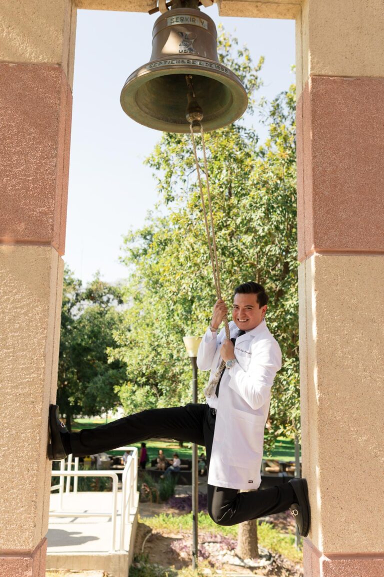 Udem Grads Reduced-52