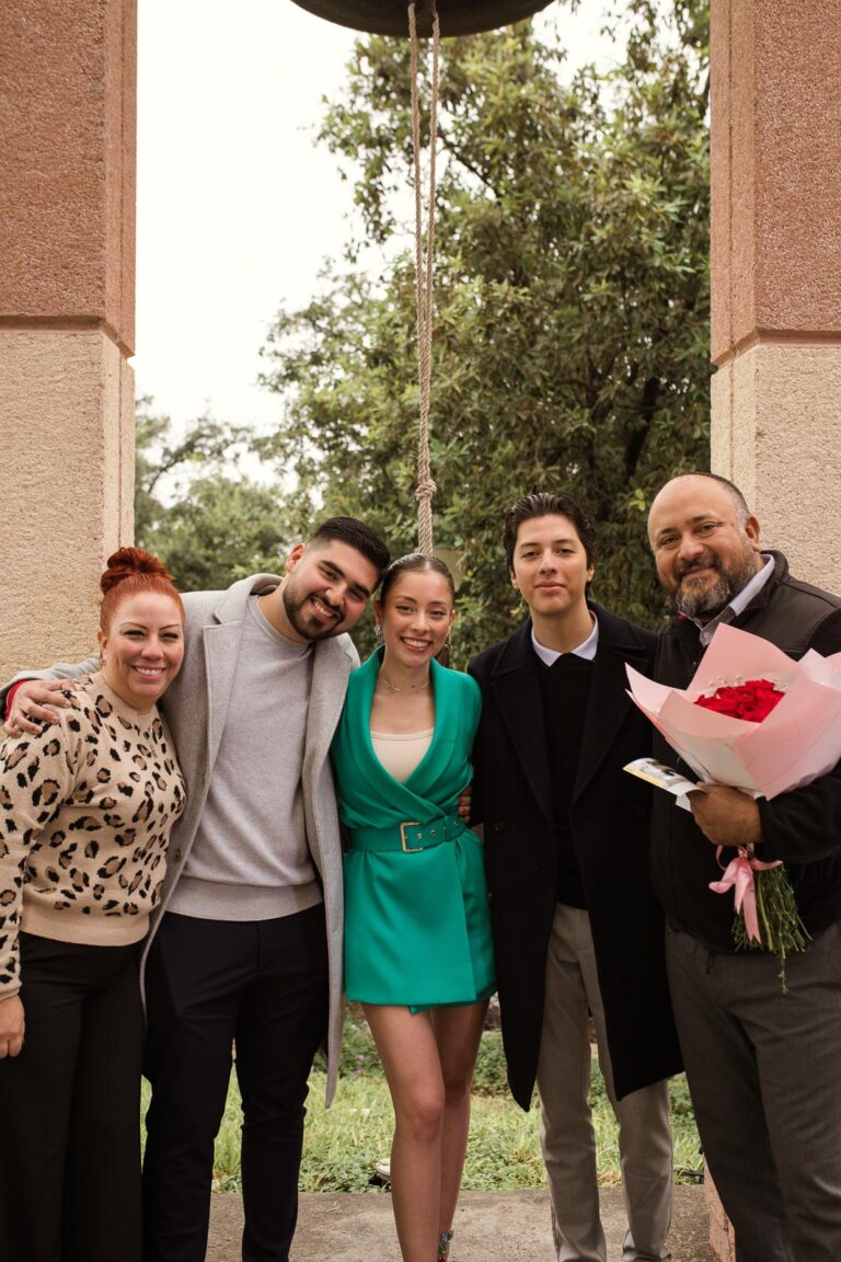 Udem Grads Reduced-58